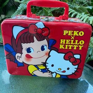 RARE VTG 💫 Peko x Hello Kitty Red Lunchbox ❤️